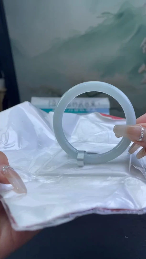 翡翠手镯未镶嵌9翡翠手镯