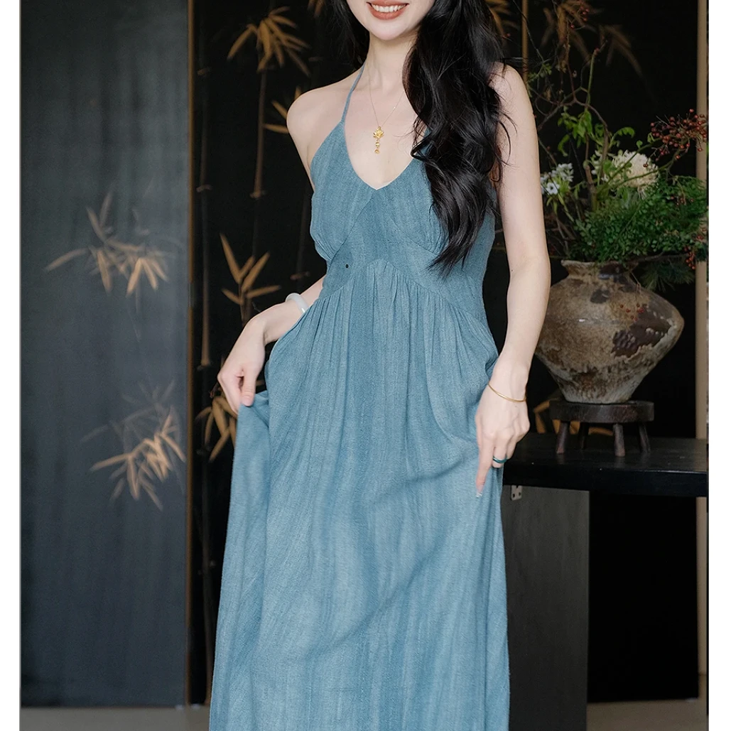 御姐法式高级感气质吊带连衣裙子女夏季海边度假收腰长裙2025新款