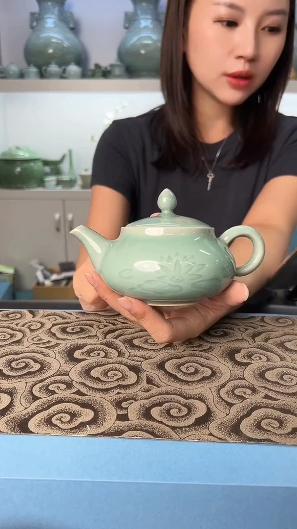 龙泉云间青瓷小米茶器