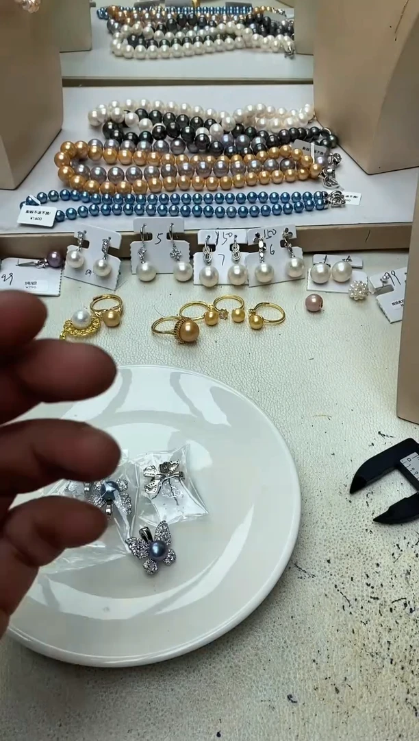 淡水珍珠未镶嵌颈饰1