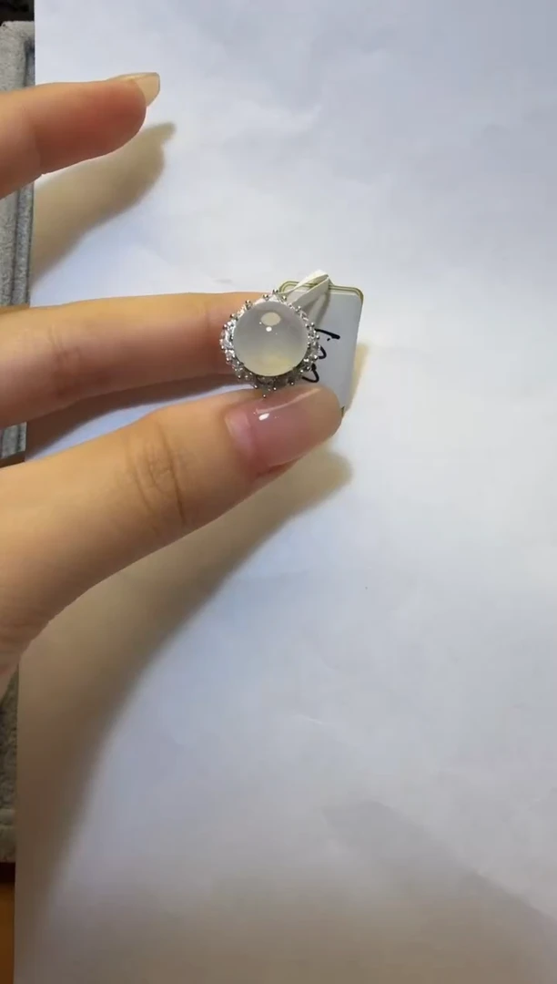 银S925镶嵌戒指翡翠925银镶缅甸A货翡翠戒指