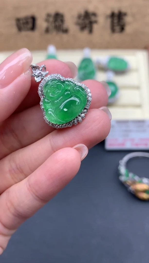 【闪购商品】翡翠颈饰18K金镶嵌259-中国好珍宝