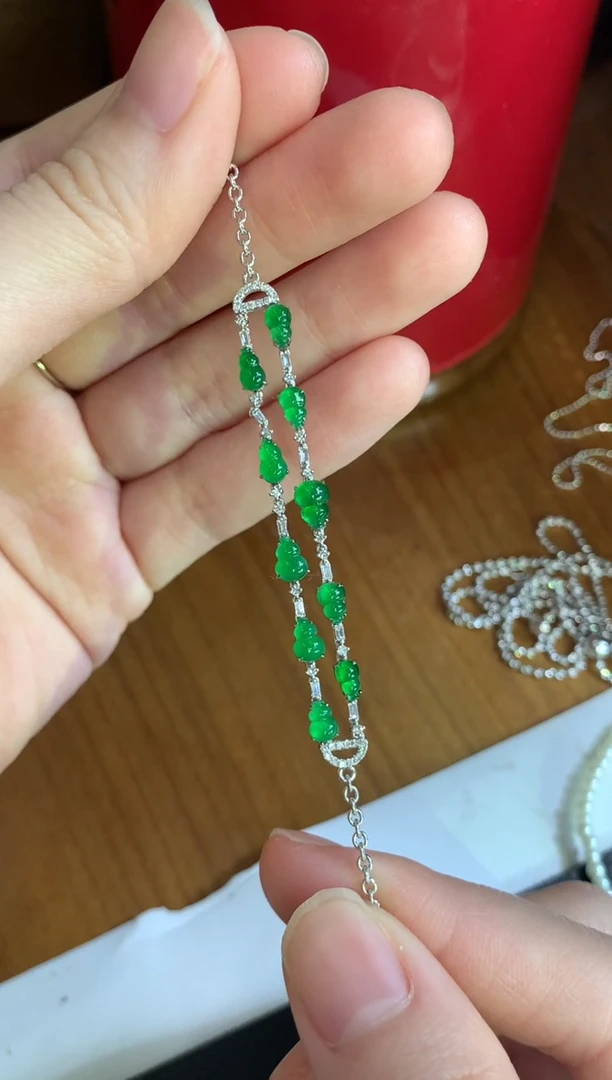 【闪购商品】翡翠手链18K金镶嵌绿葫芦手链