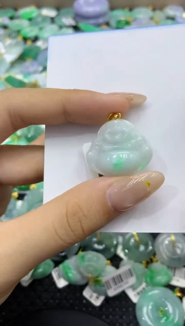 颈饰未镶嵌翡翠天然缅甸翡翠A货