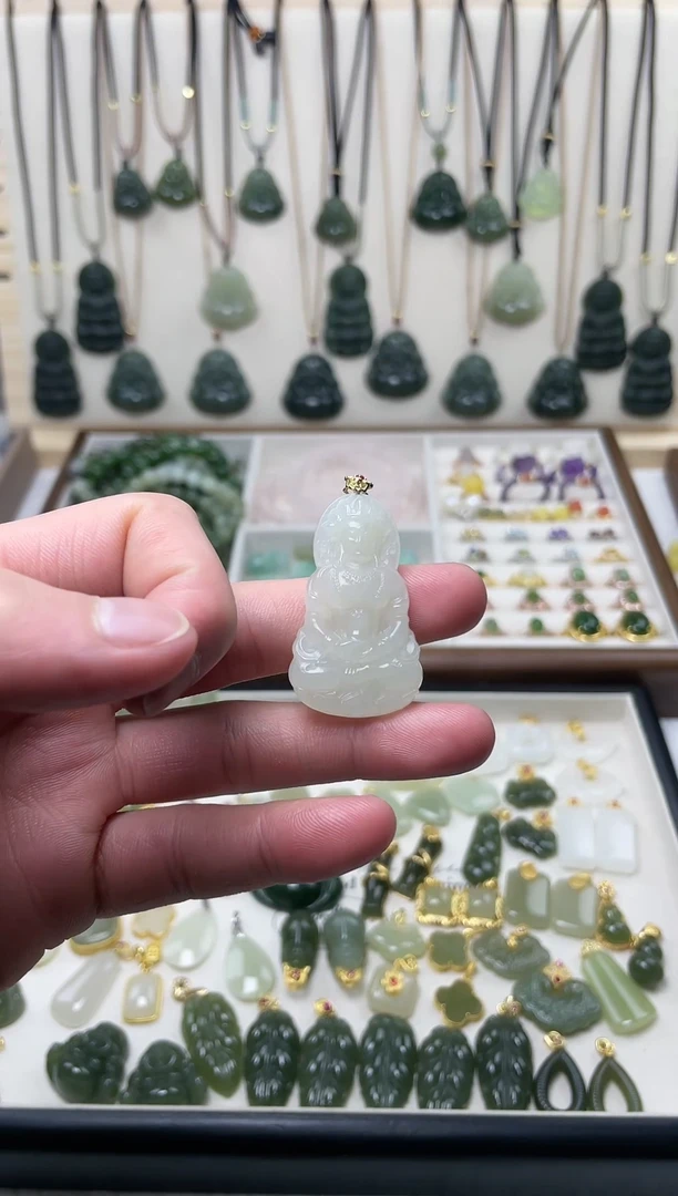 吊坠(不含链)银S925镶嵌和田玉吊坠(不含链) 银S925镶嵌 和田玉