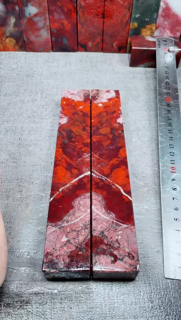 玉桂林鸡血玉素章艳血对镇尺29