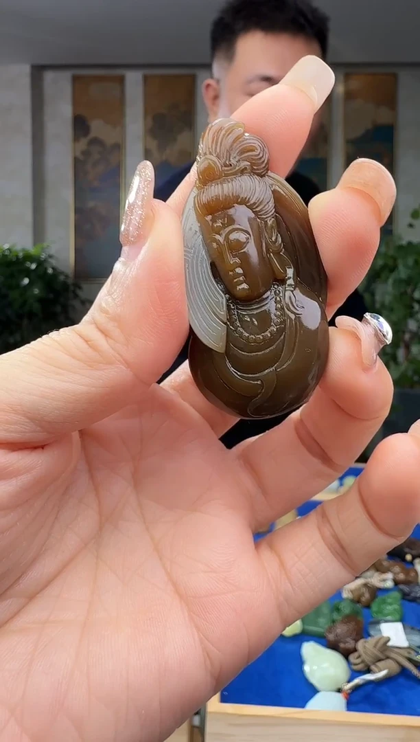 颈饰未镶嵌和田玉拍一发一