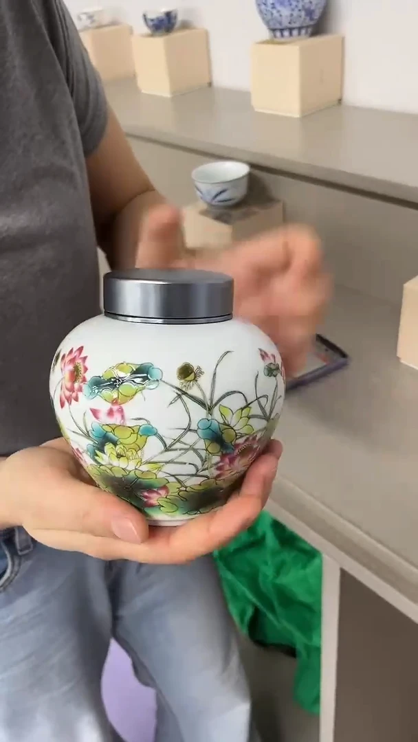 景德镇高温瓷茶叶罐