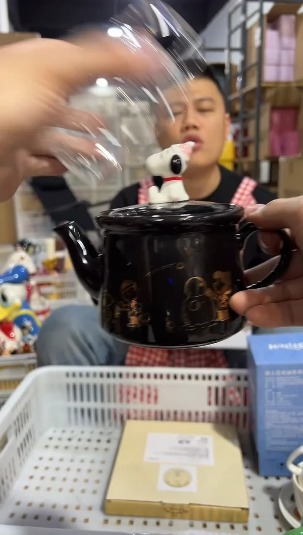 【闪购商品】杯原盒黑色史努比茶壶