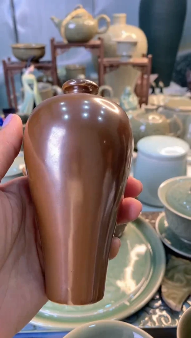 耀州窑微瑕处理 紫金釉小梅瓶  一个