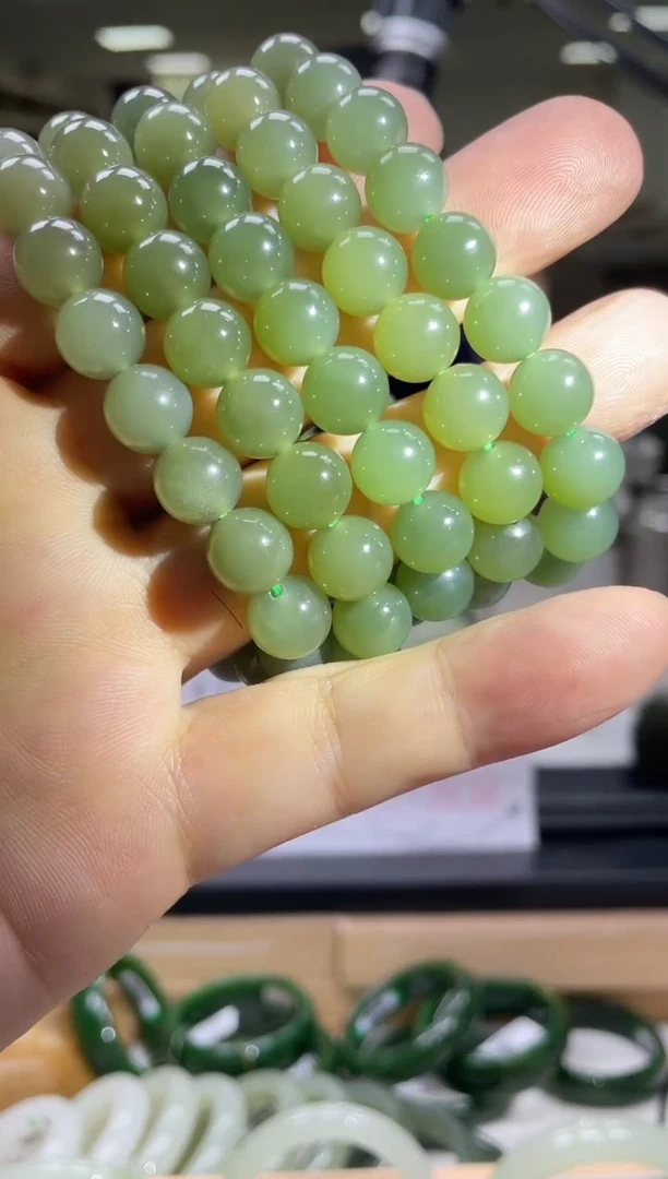 未镶嵌手串和田玉多样性发货其一