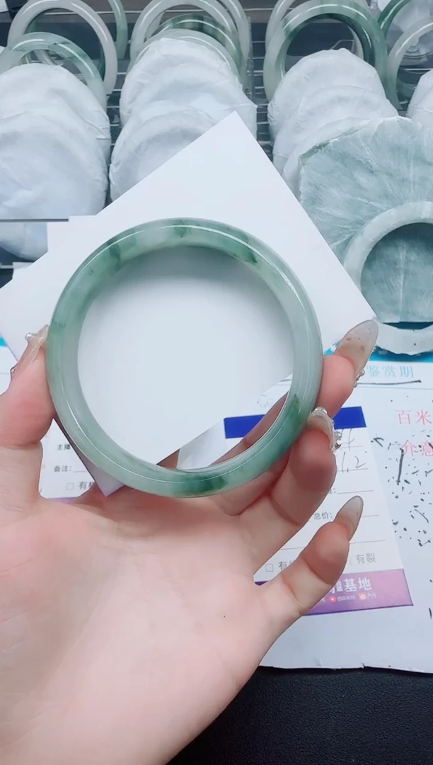 石英质玉手镯未镶嵌164-61.2