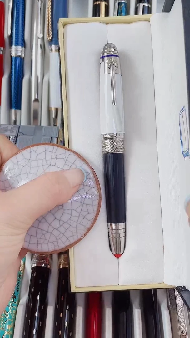 瓷片灯*'f666778888