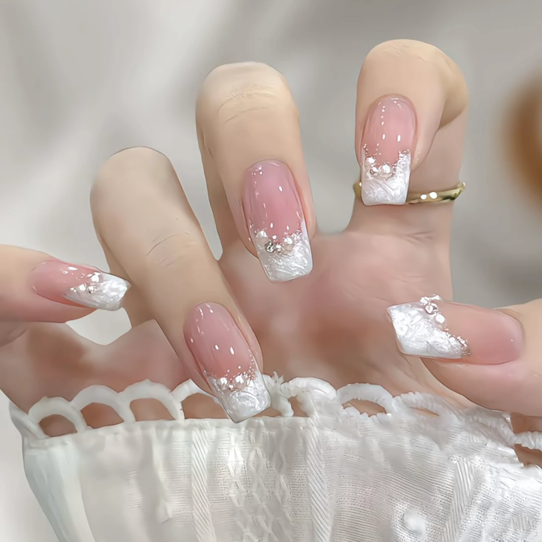 （雪芙）猫眼纯手工穿戴美甲爆闪显白穿戴甲可拆卸