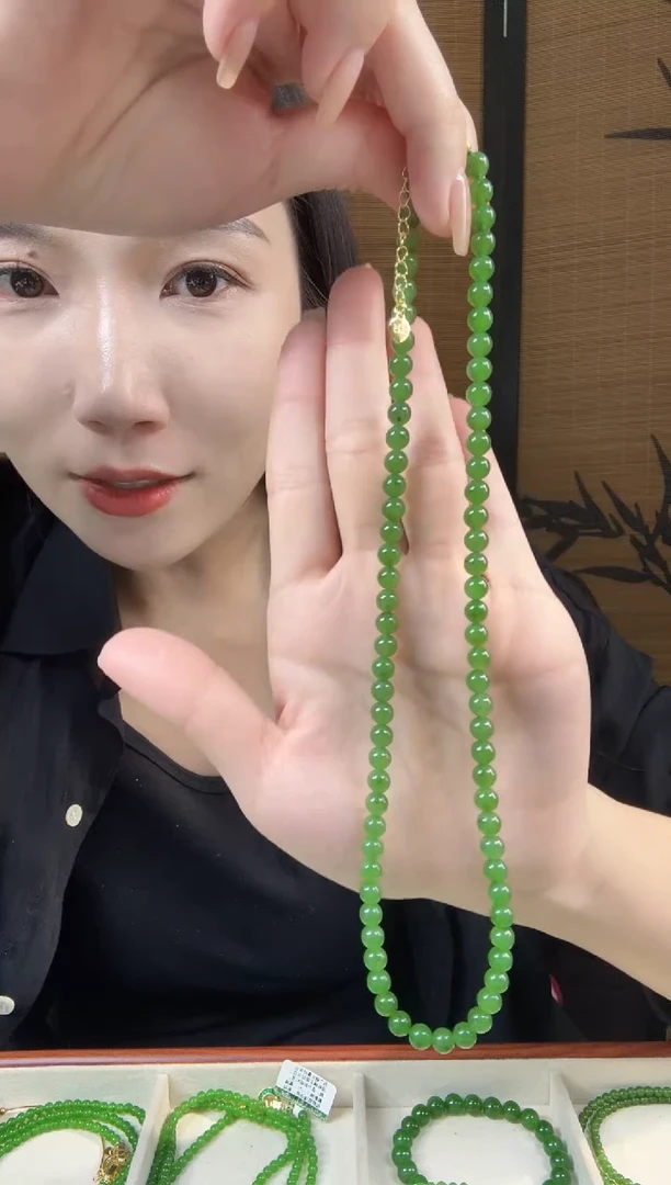 颈饰未镶嵌和田玉（碧玉）6阳绿微矿锁骨链