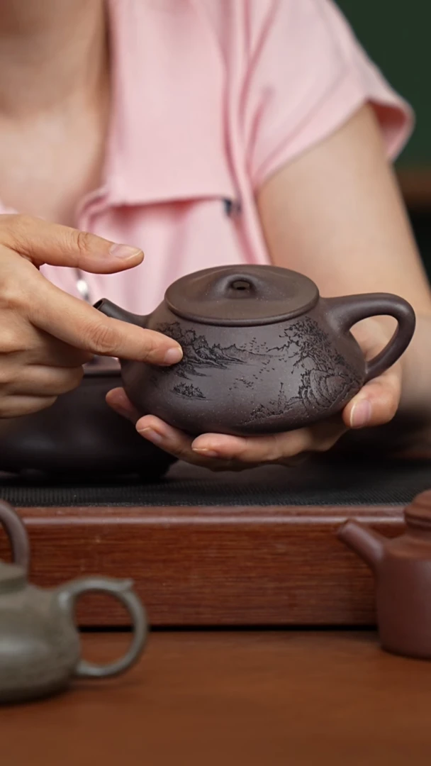 茶壶紫砂天青刻绘景舟石瓢-山水