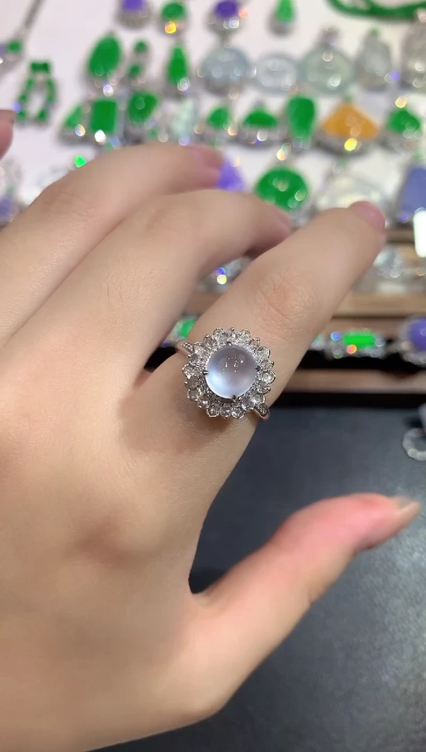 颈饰18K金镶嵌翡翠67-戒指