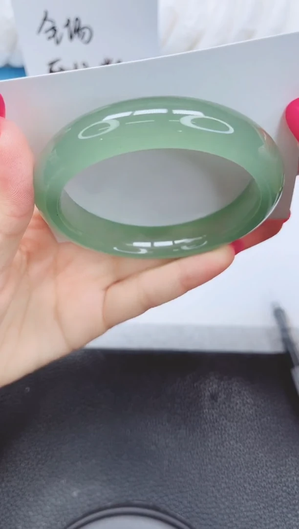 未镶嵌手镯石英质玉38-57.8