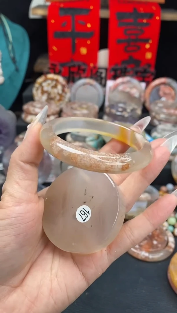 【闪购商品】石英质玉手镯（圆镯）未镶嵌59