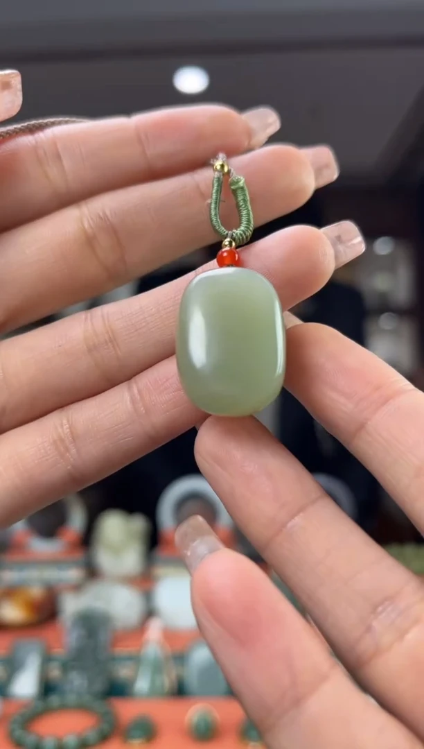 【闪购商品】和田玉颈饰未镶嵌佩佩