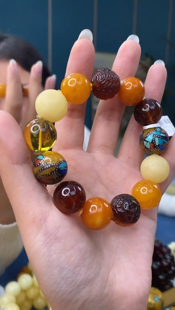 裸石琥珀未镶嵌1/5多样性发其一73