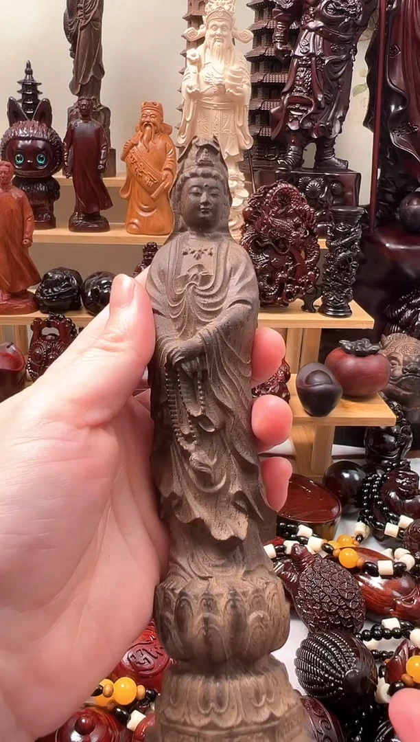 大叶紫檀（黑酸枝木类）观音手把件摆件原木色