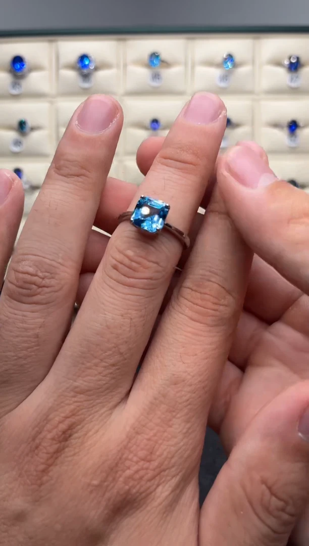 银S925镶嵌戒圈海蓝宝石0000