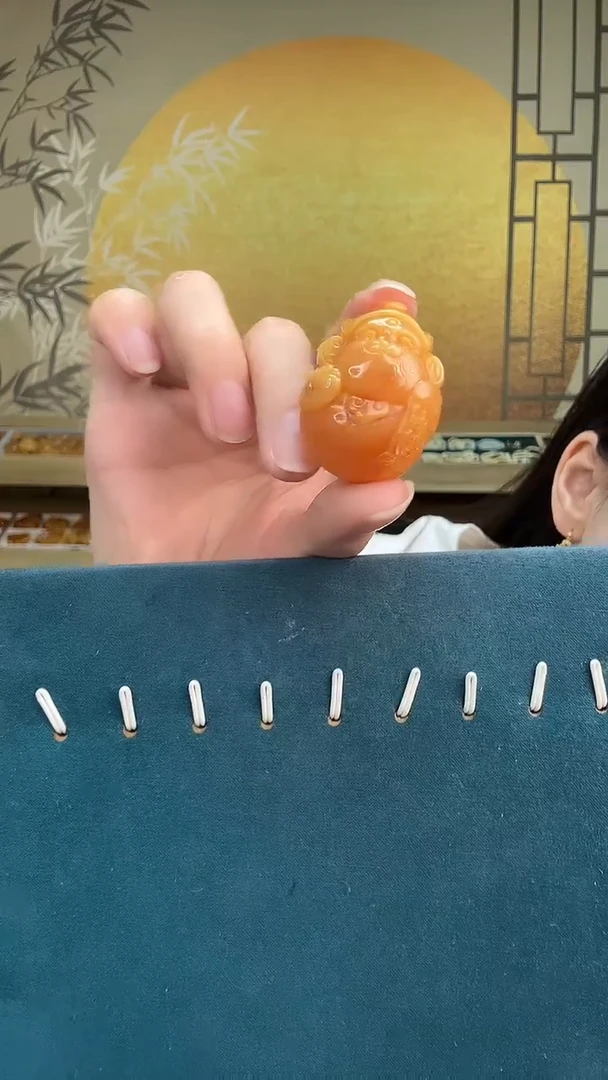 裸石琥珀未镶嵌天然蜜蜡绑绳