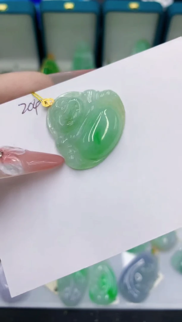 翡翠18K金镶嵌颈饰11111111111111