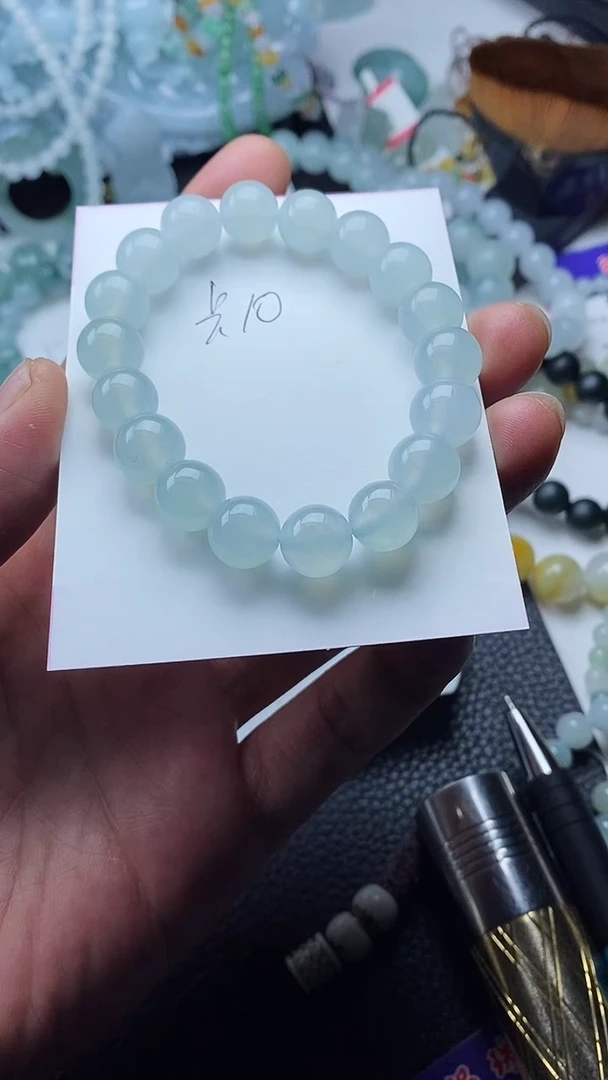 【闪购商品】翡翠颈饰未镶嵌手串