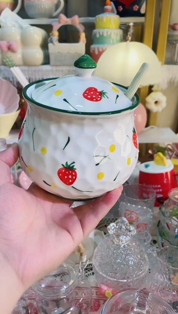 【闪购商品】瓷片高颜值又实用的  猪油罐