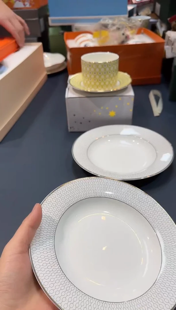 【闪购商品】碗G143-H1825全场正品，京东包邮