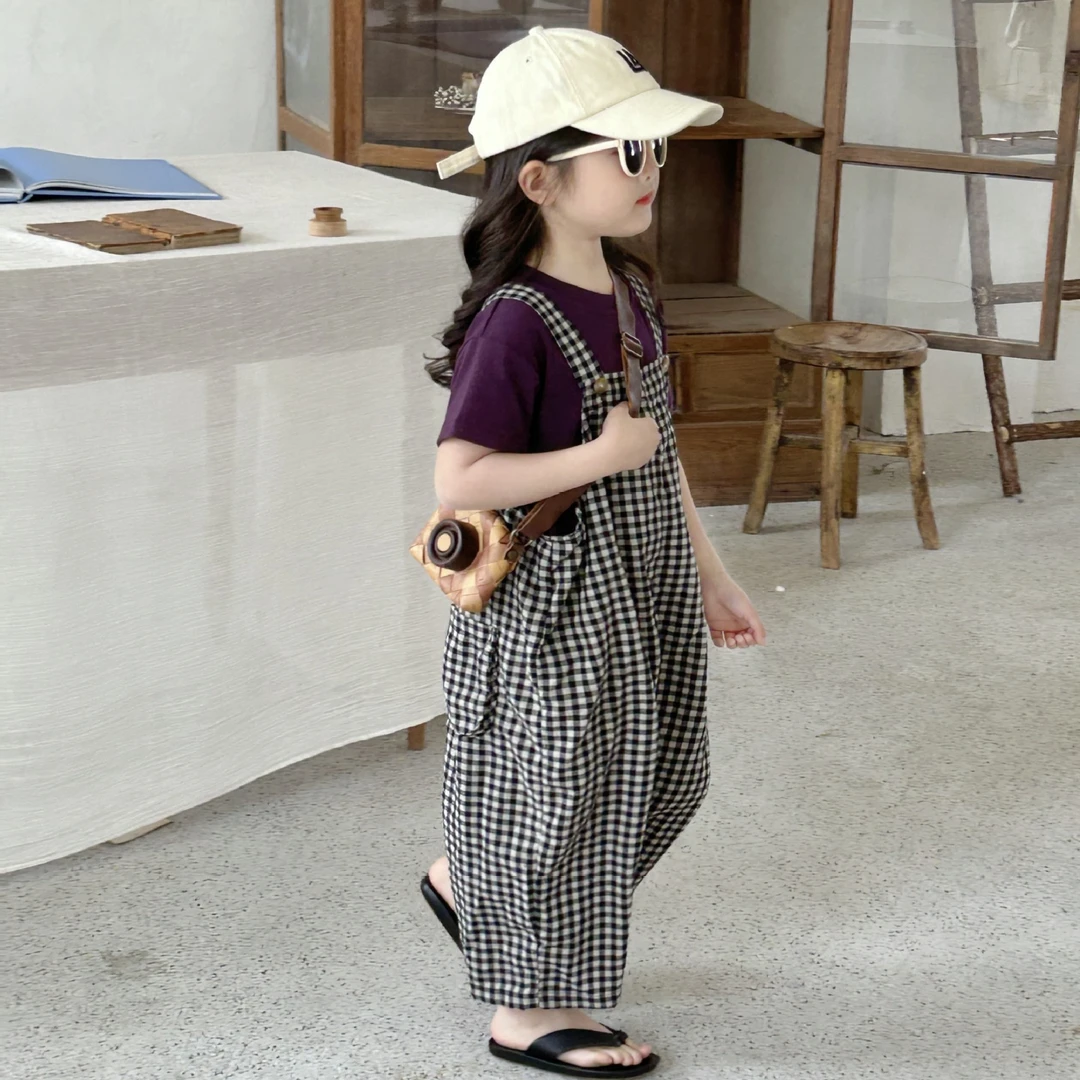 2025夏季新韩系儿童洋气格子宽松背带裤男女童百搭休闲简约短袖
