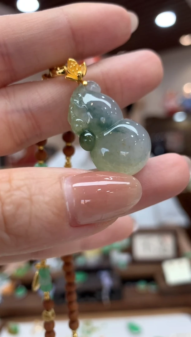 翡翠18K金镶嵌吊坠(不含链)葫芦