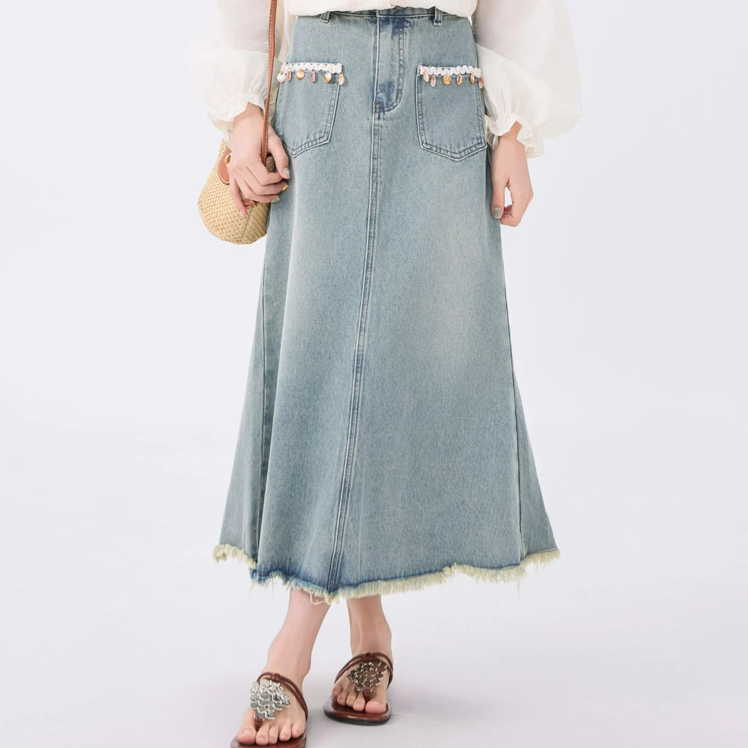 慕兔法式设计感口袋亮片吊坠2025夏季新款百搭显瘦微喇牛仔长裙