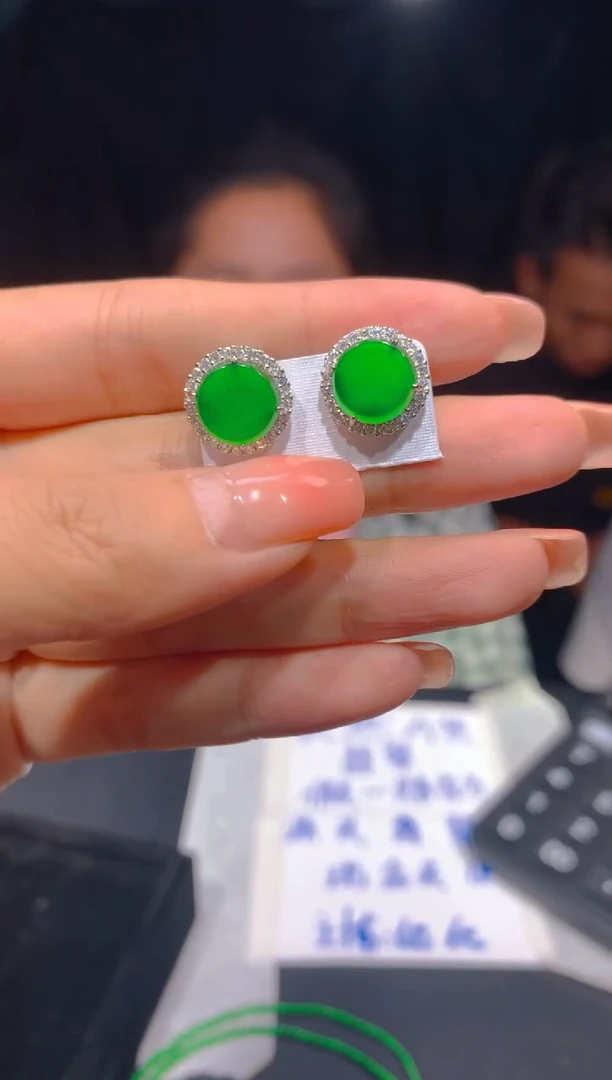 【闪购商品】定制翡翠未镶嵌69多样性发货（发其一）