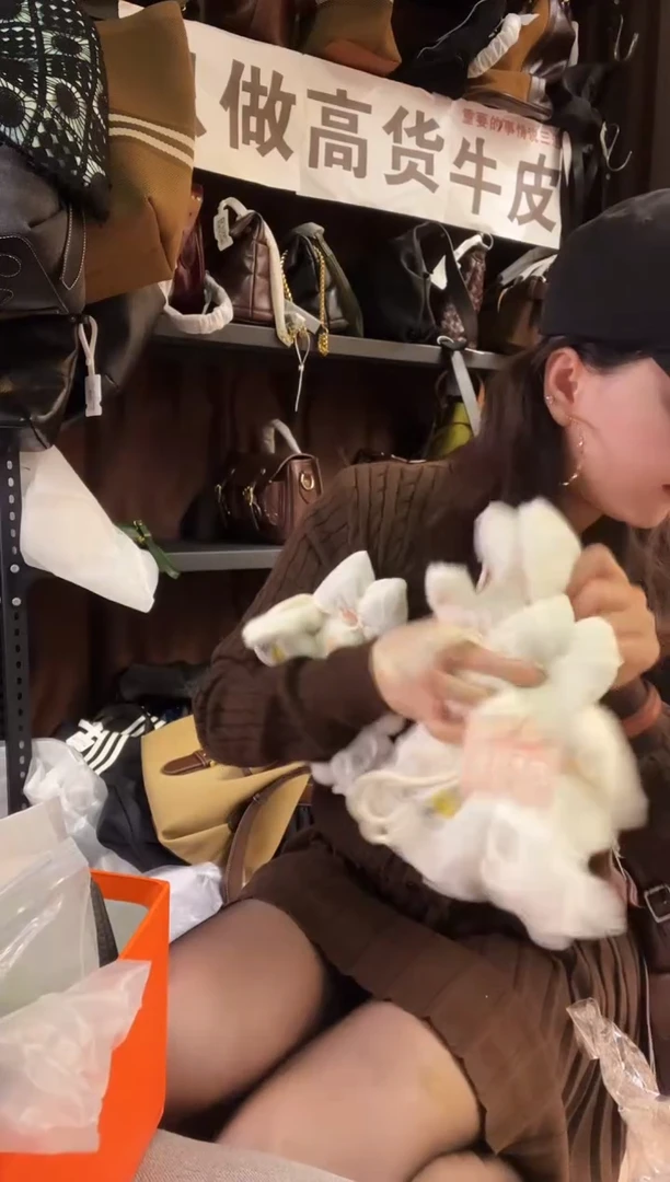 牛皮（革）高端订制时尚百搭女士 手提 腋下 斜跨包