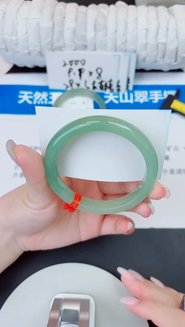未镶嵌手镯石英质玉88/64.8