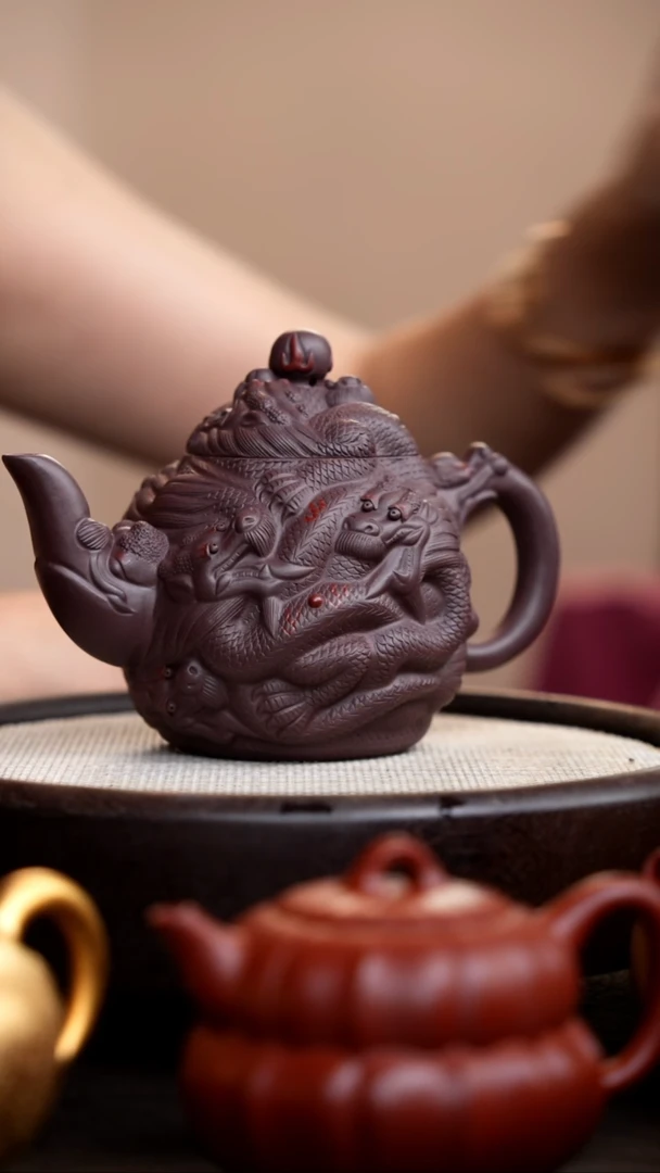 茶壶紫砂紫泥九龙壶