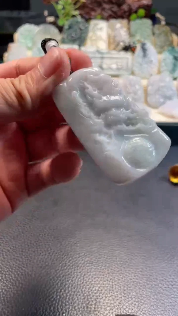 颈饰未镶嵌翡翠10/26/151