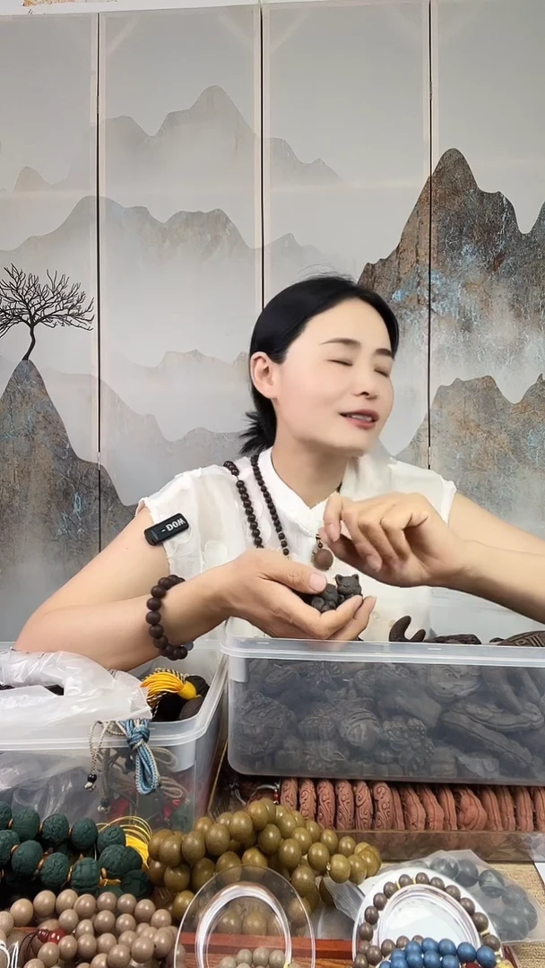 泥塑桃源龟龄香方黑祥云扣