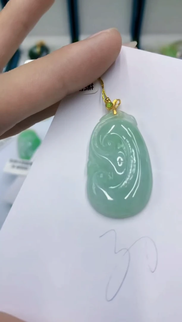 颈饰未镶嵌翡翠翡翠