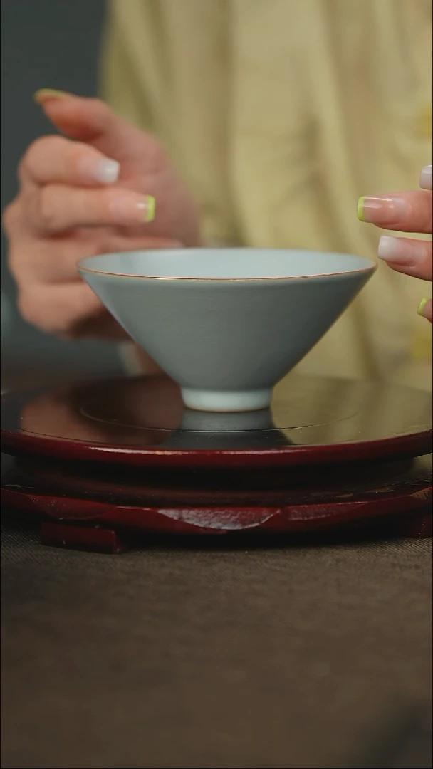 微微瑕 大斗笠杯 无底款