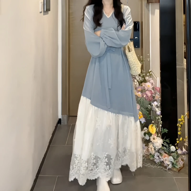 氛围感法式拼接甜美连衣裙初秋新款显瘦气质名媛蕾丝百搭连衣裙女