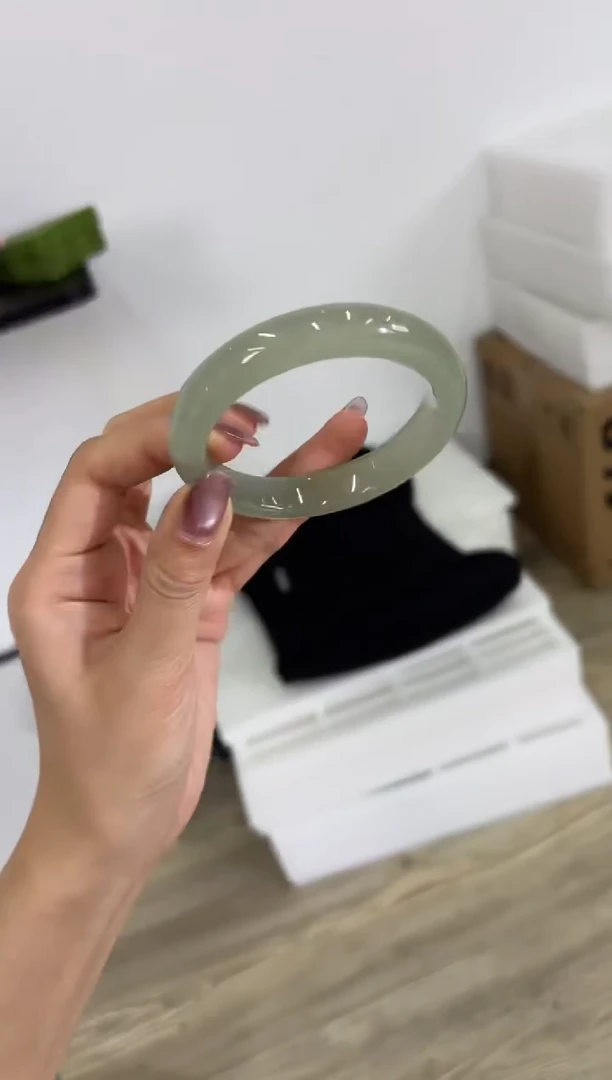 未镶嵌手镯石英质玉163-56D