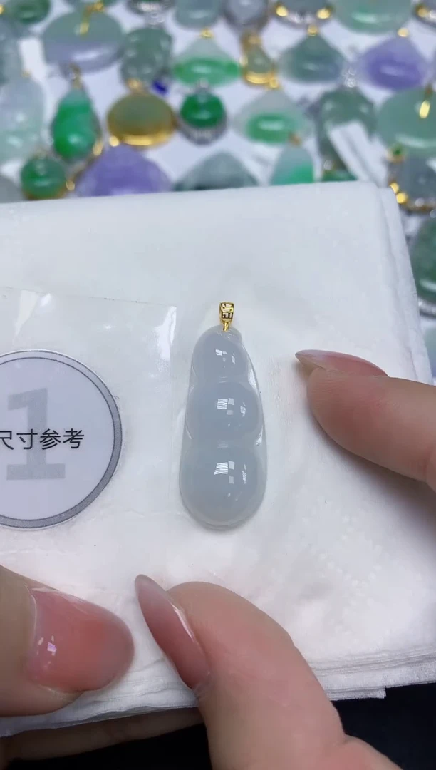 颈饰18K金镶嵌翡翠天然缅甸翡翠A货百元以上9元证书费自理