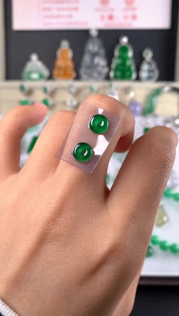 未镶嵌定制翡翠裸石（镶嵌定制）