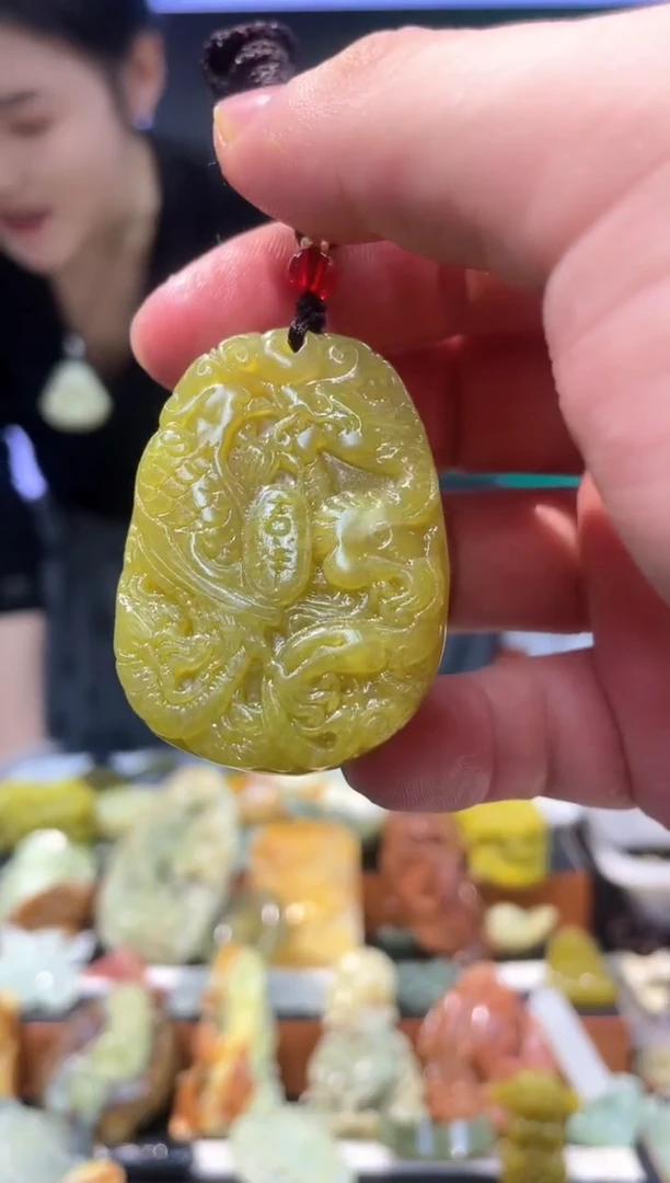 【闪购商品】岫玉吊坠未镶嵌·