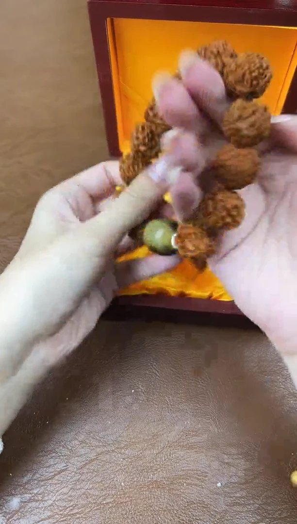 万家文玩阁金刚大菩提链接@@LSC236