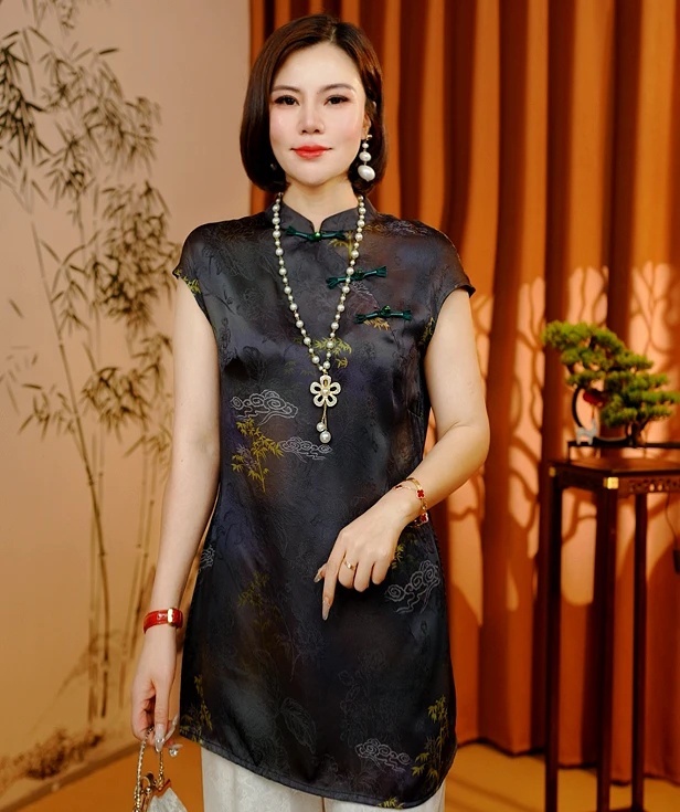 【若音】2025新款夏季新中式T恤短袖刻花修身显瘦减龄气质款